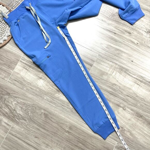 NEW FIGS High Waisted Zamora Jogger Scrub Pants Size XSP Petite blue - Picture 8 of 8